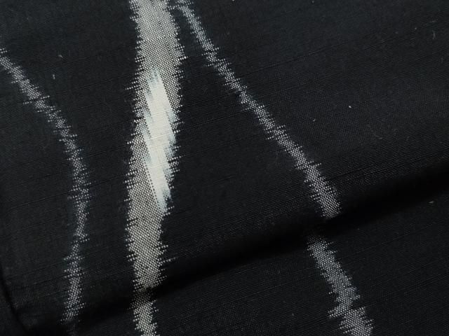 平和屋着物○上質な紬 流線文 黒地 正絹 逸品 CAAT7024vf