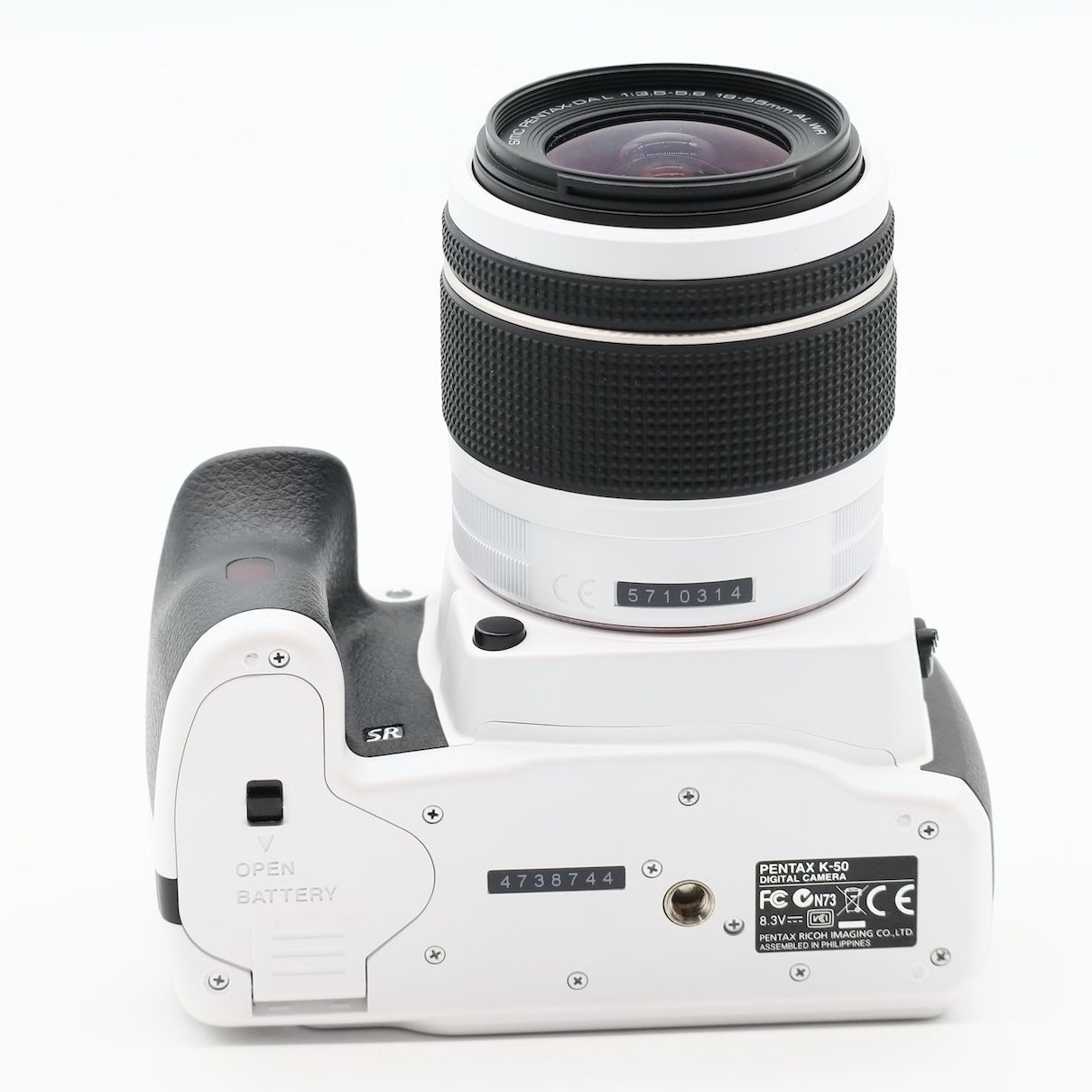 ☆外観新品級☆ペンタックス PENTAX K-50 ＆ 18-55mm F3.5-5.6 ホワイト