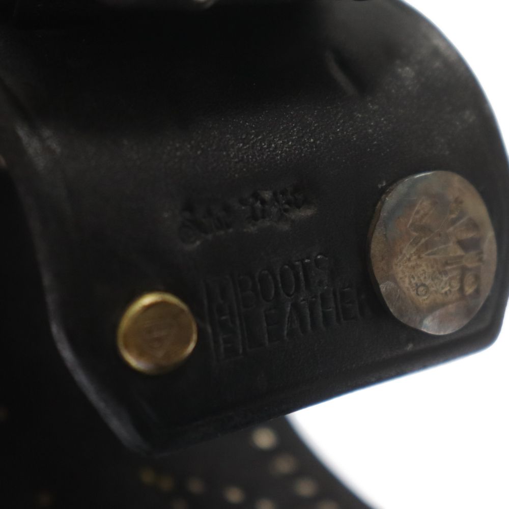 stoplightストップライト アイアンクロス スタッズ レザー ブレスレット STOP LIGHT (ストップライト) アイアンクロスモチーフ スタッズレザー