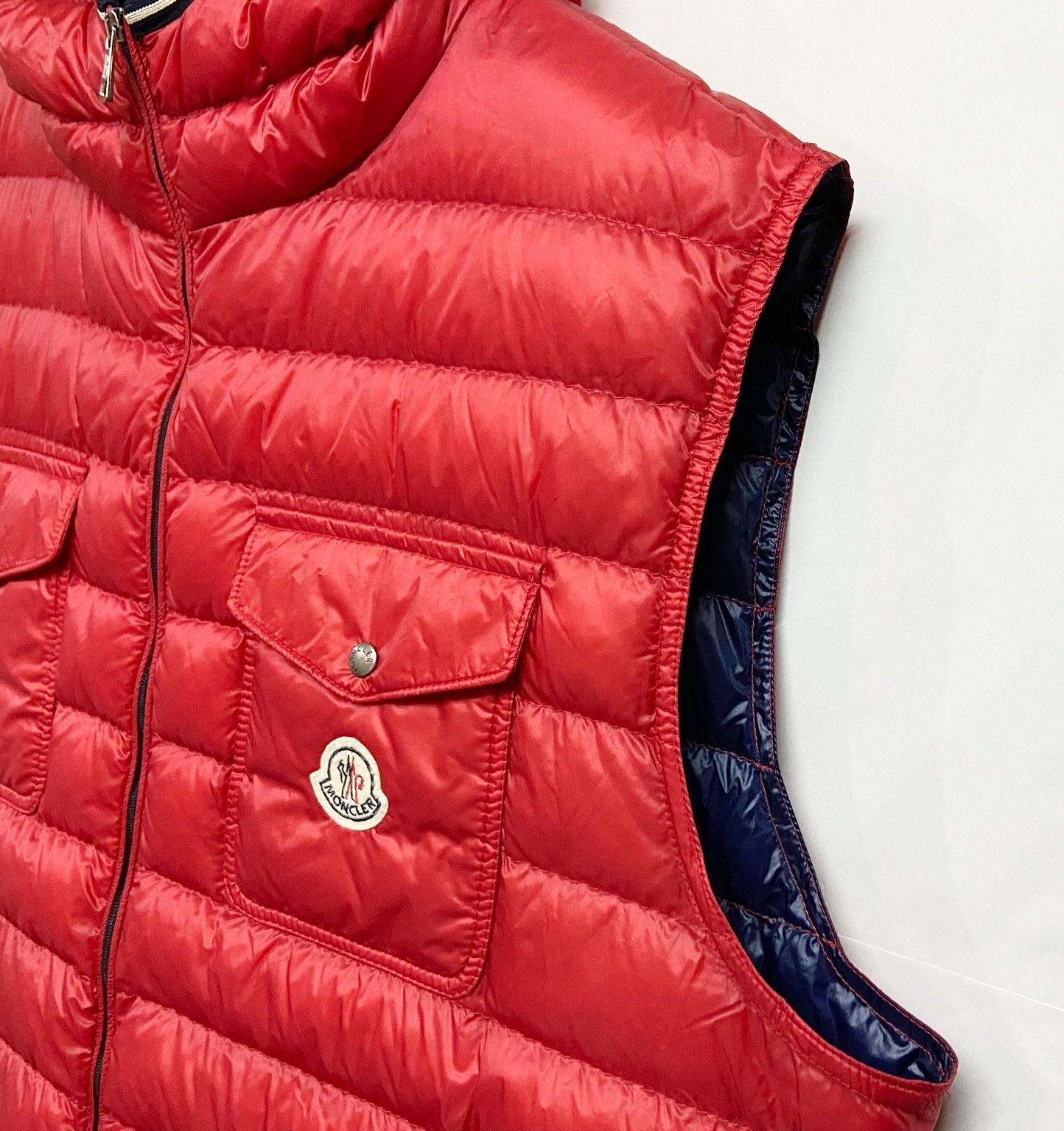 MONCLER｜モンクレール Gers Down Gilet フード付 ライト ダウンベスト 