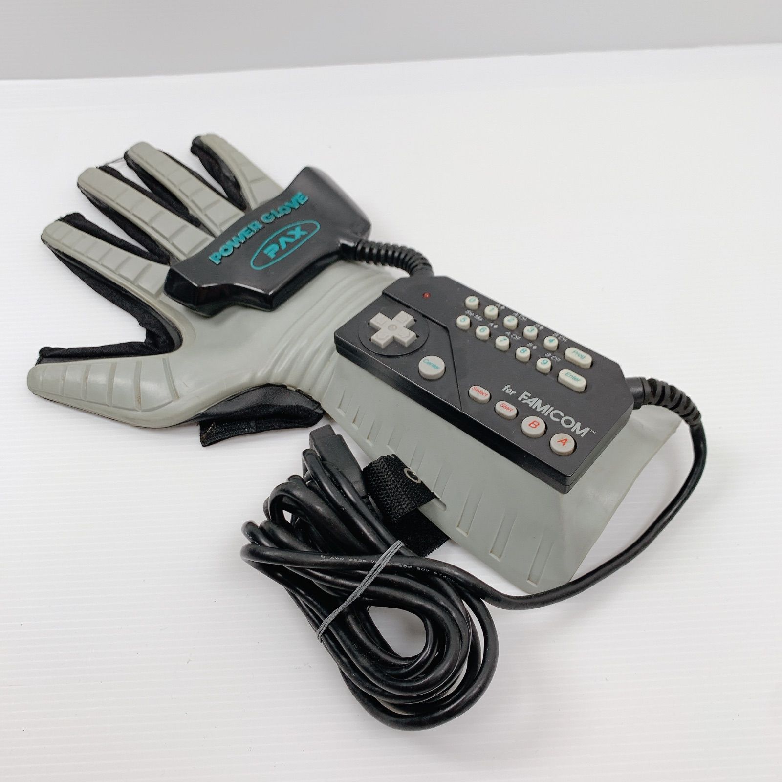購入 【動作確認済】パワーグローブ ファミコン POWER GLOVE FAMICOM