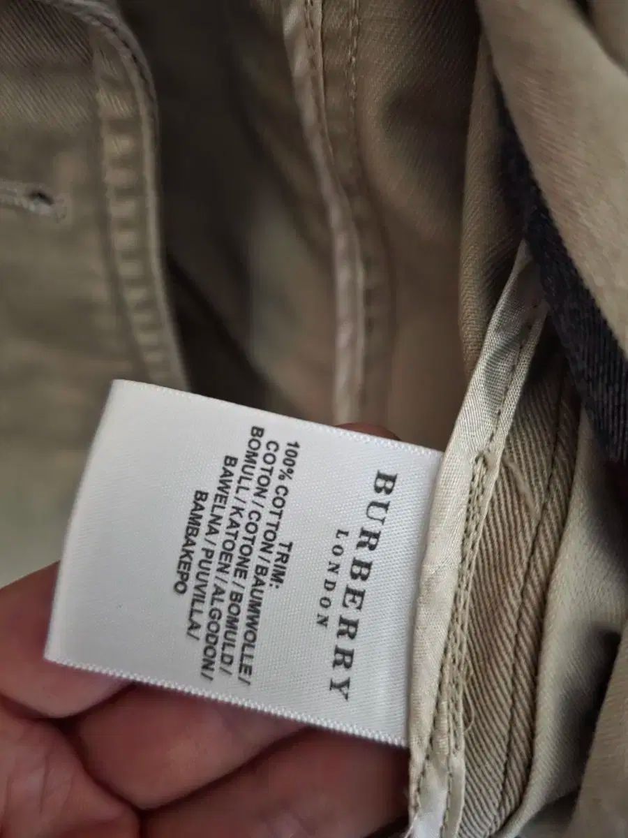 Burberry Kids(バーバリーキッズ) ジャケット 130 ー 140 サイズ