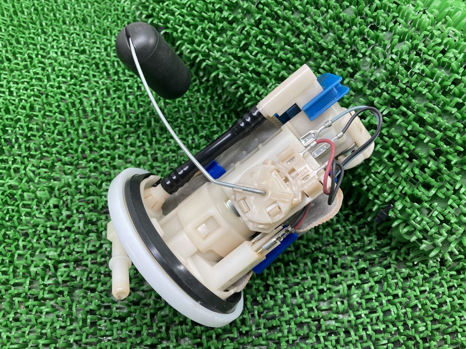 yzf-r25 燃料ポンプ フューエルポンプ RG10J 200907】YZF-R25