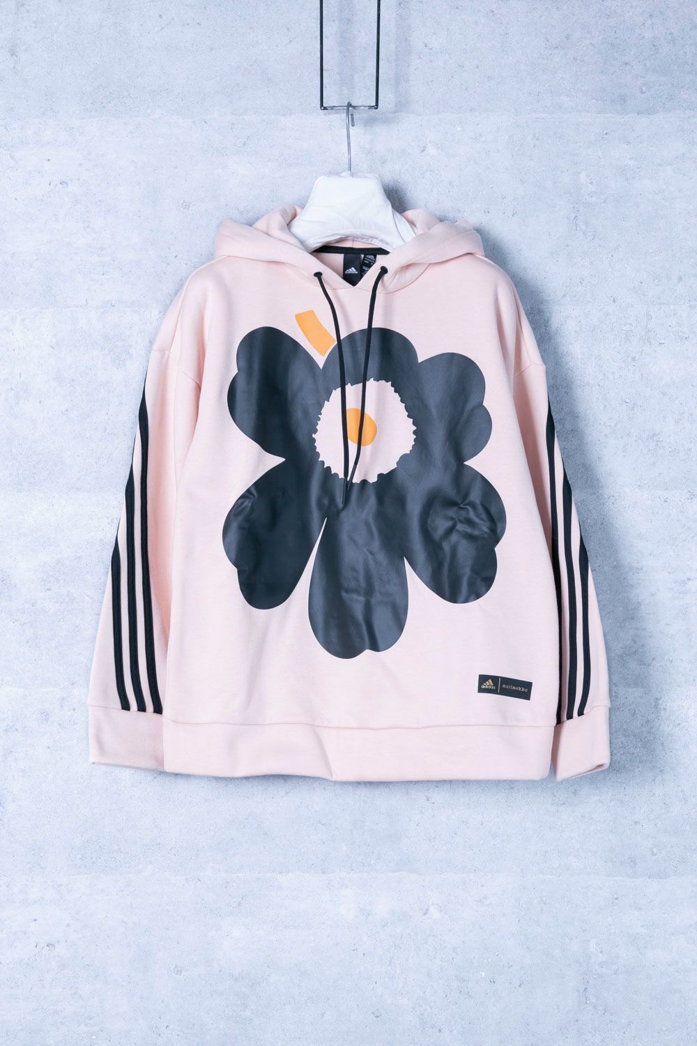 adidas × marimekko アディダス×マリメッコ ビッグシルエットスリー