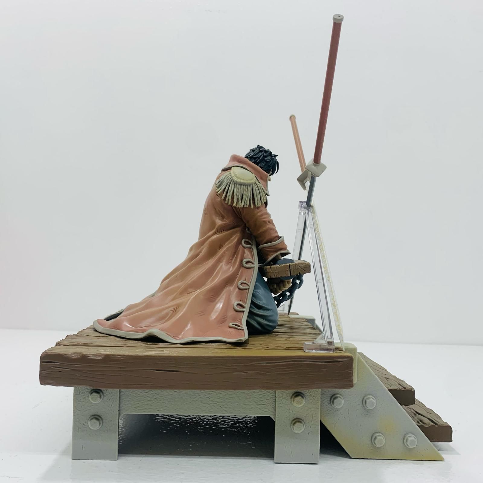 ワンピース STAND ゴールDロジャー ガレージキット ガレキ スタチュー ワンピース STAND ゴール·D·ロジャー ガレージキット ガレキ スタチュー
