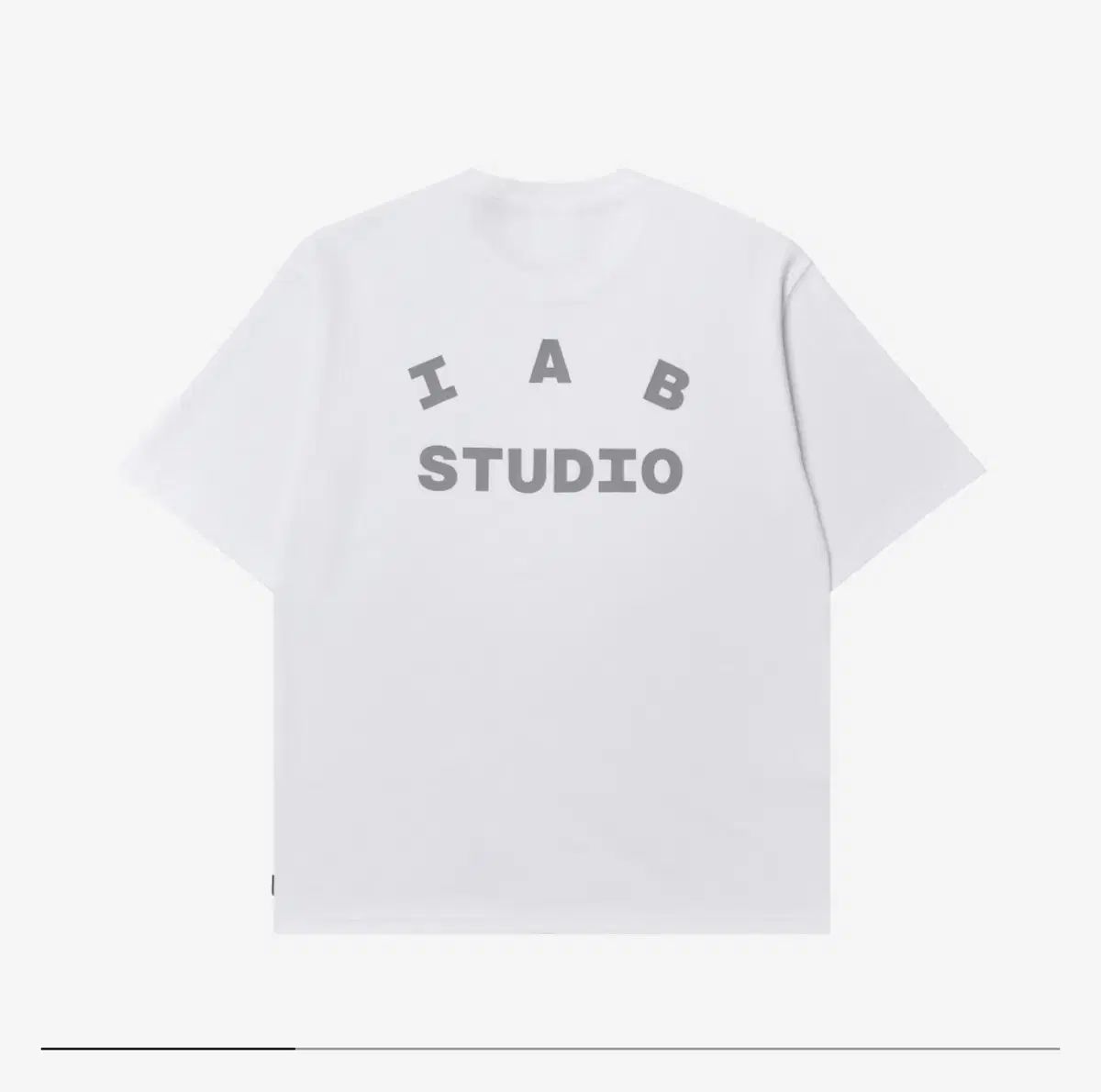 M IAB Studio アイエプスタジオ スタジオ Tシャツ 白 グレー