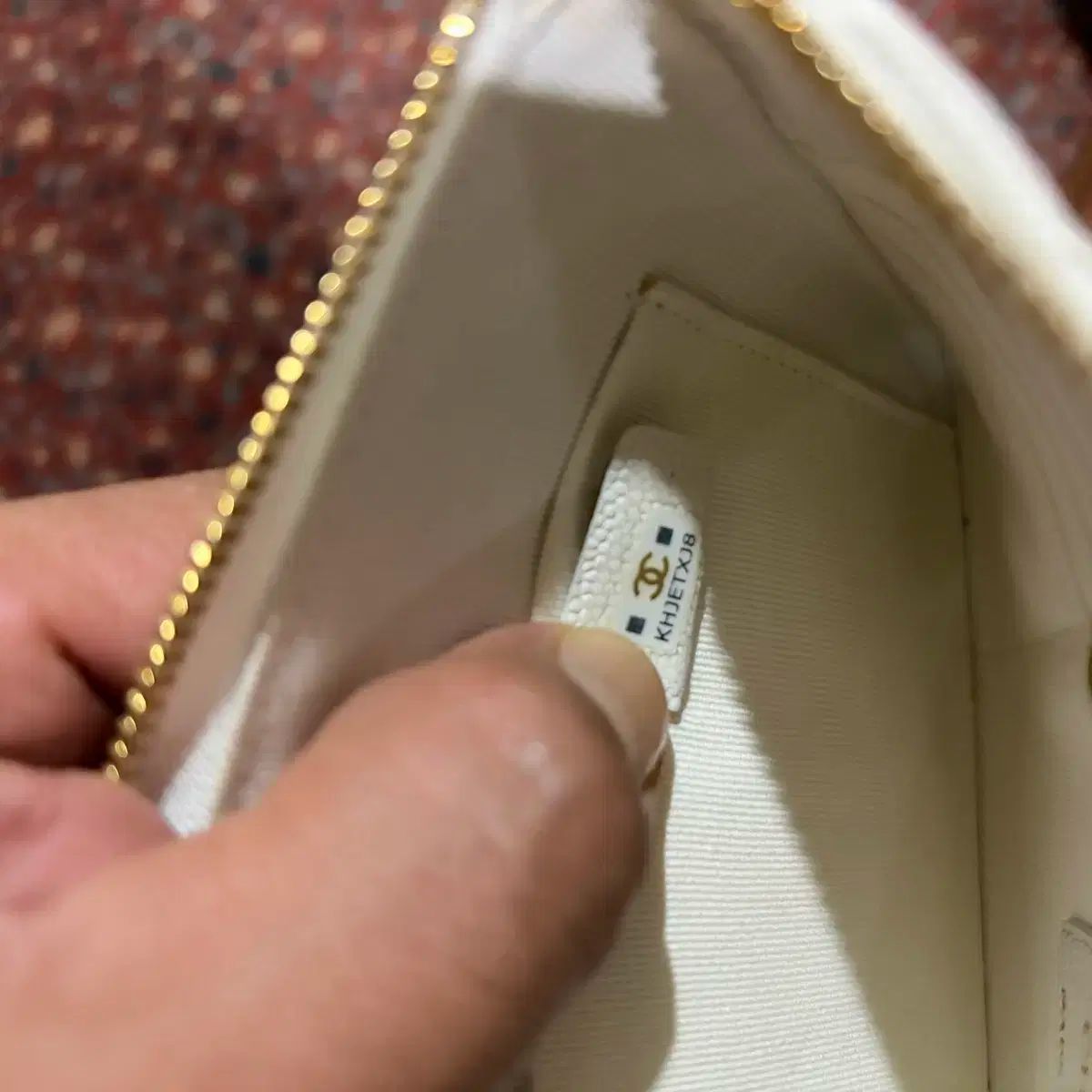 ゴールド 内蔵チップ