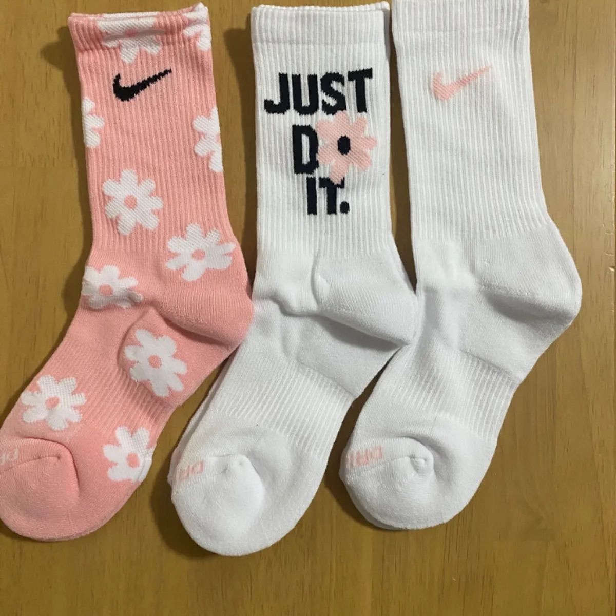 新品 NIKE ナイキ ソックス　3足セット