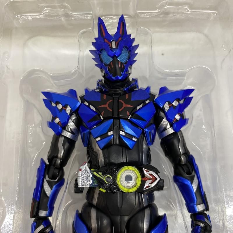 【開封美品】フィギュアーツ バルカンローンウルフ sddefault.jpg