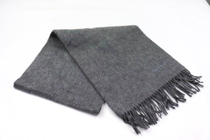 YVES SAINT LAURENTイヴサンローラン刺繍ロゴ マフラー ブラック YVES SAINT LAURENTイヴサンローラン刺繍ロゴ マフラー ブラック