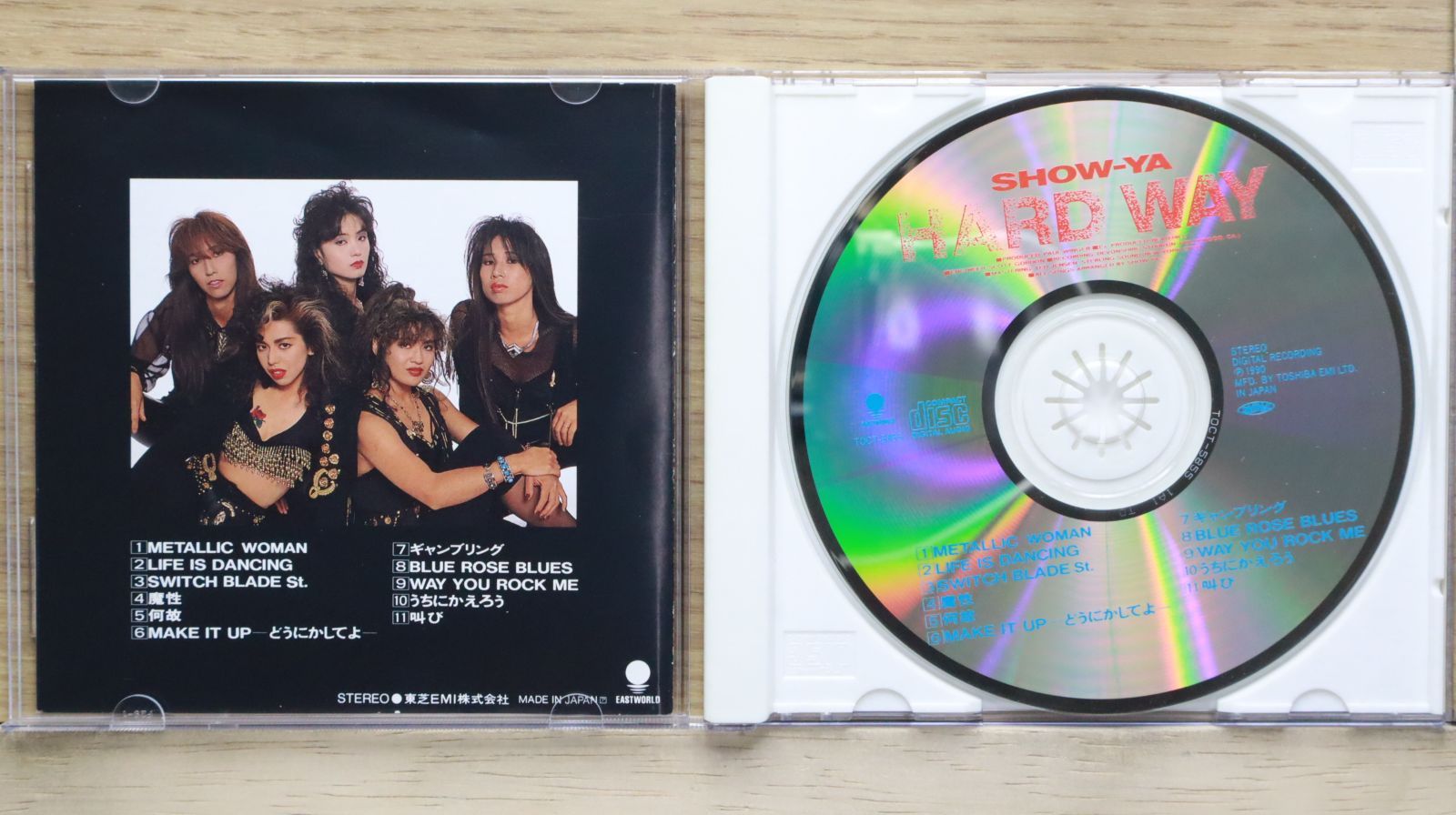 SHOW-YA DVD 額入り生写真