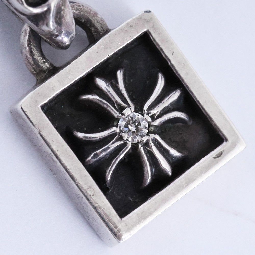 クロムハーツ　フレームド　CH 　プラス　ダイヤモンド　ネックレス クロムハーツ フレームド CH プラス ダイヤモンド ネックレス CHROME