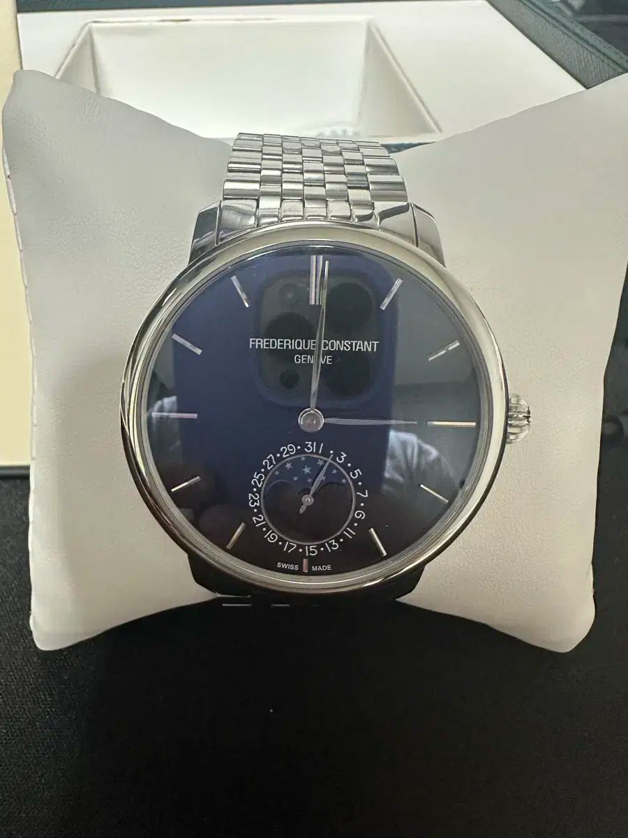 FREDERIQUECONSTANT