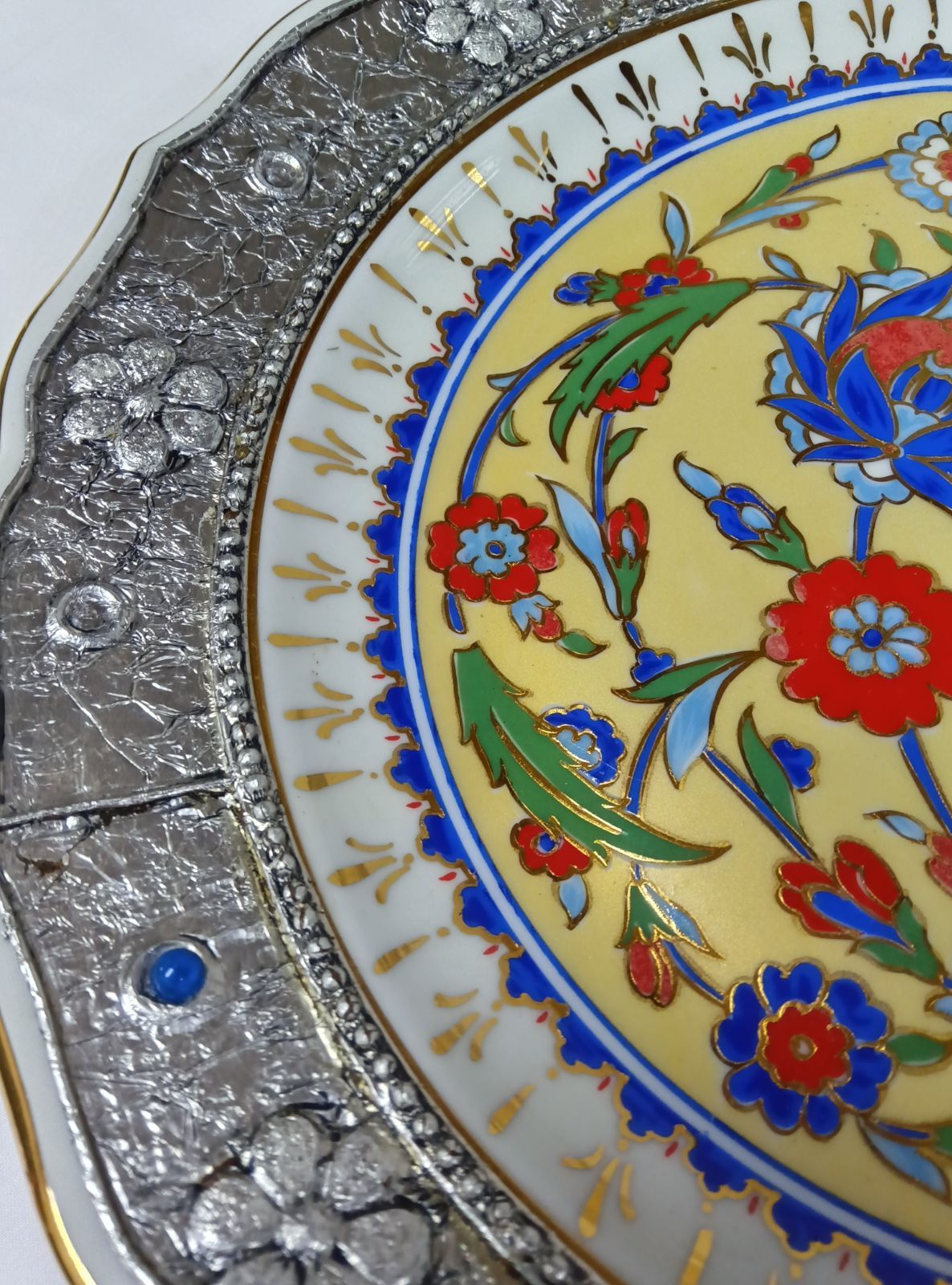 キュタフヤ（KUTAHYA）陶器の手作り壁プレート 【公式通販】