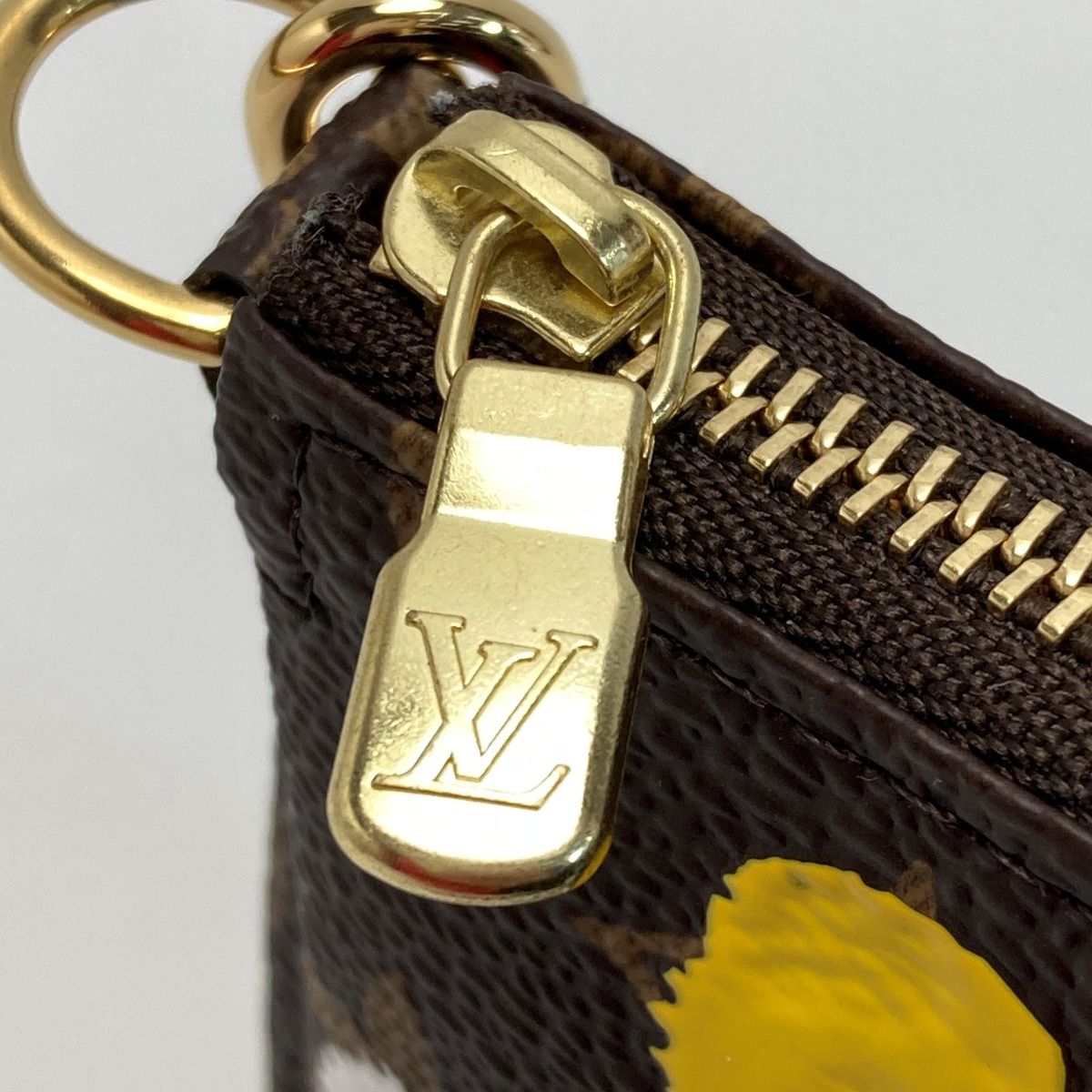 LOUIS VUITTON ルイヴィトン モノグラム LV×YK ミニ ポシェット LOUIS VUITTON ルイヴィトン モノグラム LV×YK ミニ ポシェット
