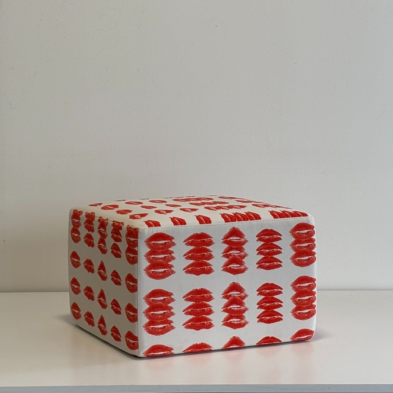 店頭 ligne roset リーンロゼ ROSETDIXIT ロゼディグジット 生地モデル