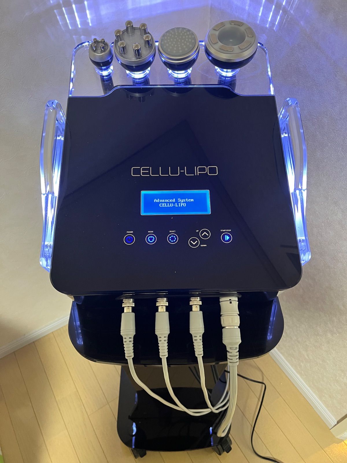 【超美品】キャビリポプロ　セルリポ スキンレックス キャビテーション ラジオ波 セルリポ キャビリポプロ スキンレックス キャビテーション ラジオ波