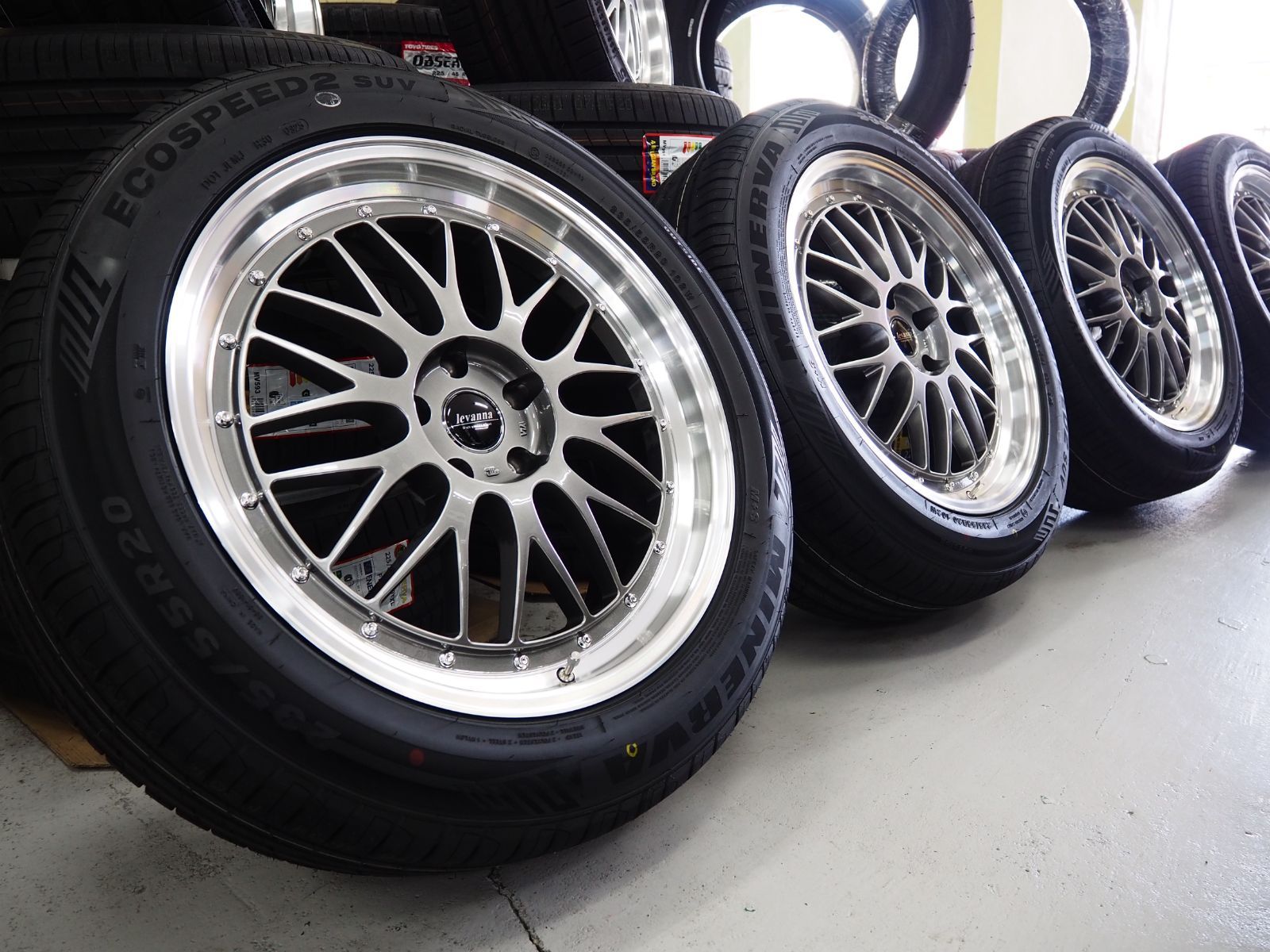 YOKOHAMA ice GUARD G075 275/50R20 20インチ スタッドレス 4本 バリ溝