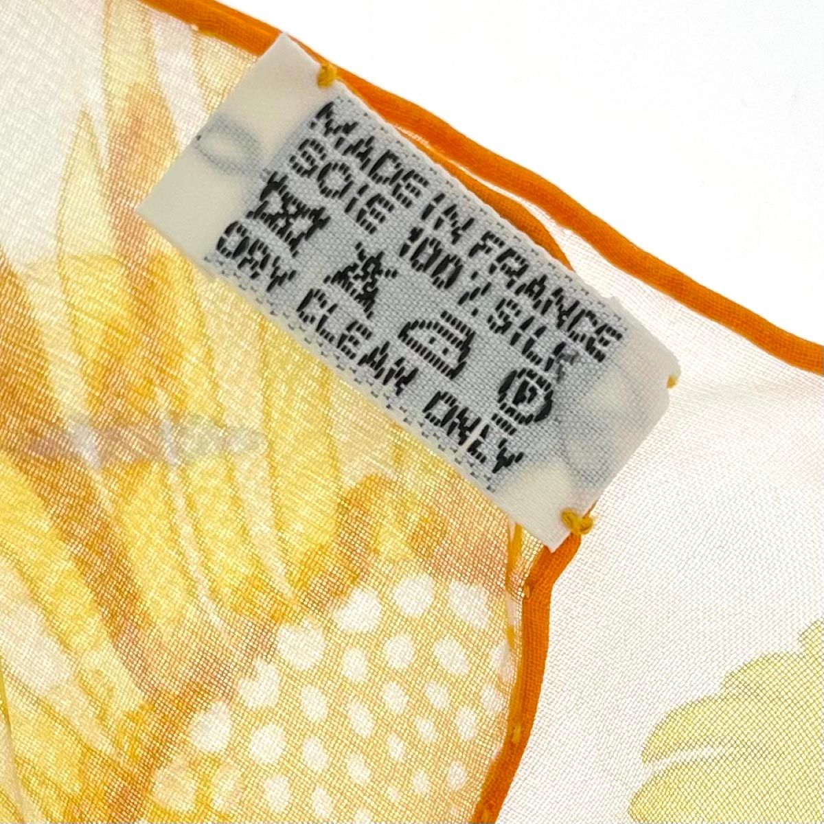 エルメスのシルク100%シフォンスカーフ