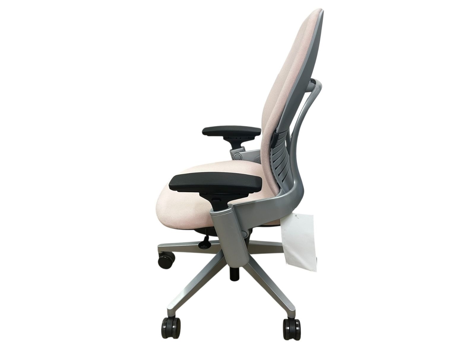 可動肘付 エルゴノミクスチェア