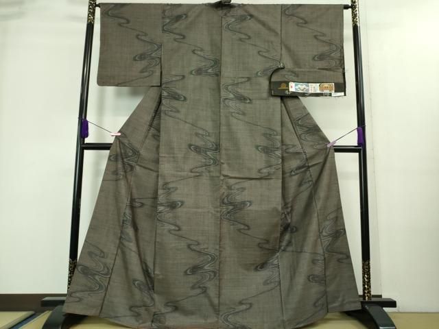 平和屋着物 上 本場大島紬 7マルキ 古代染色純泥染 松元勝彦作 流水文 証紙付き DZAA8481kh5