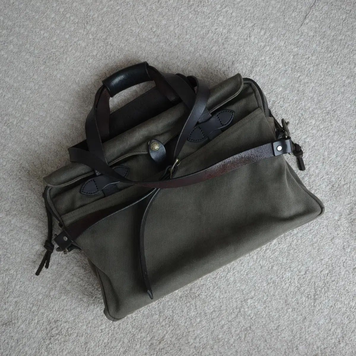 FILSON フィルソンブリーフケースオッターグリーン