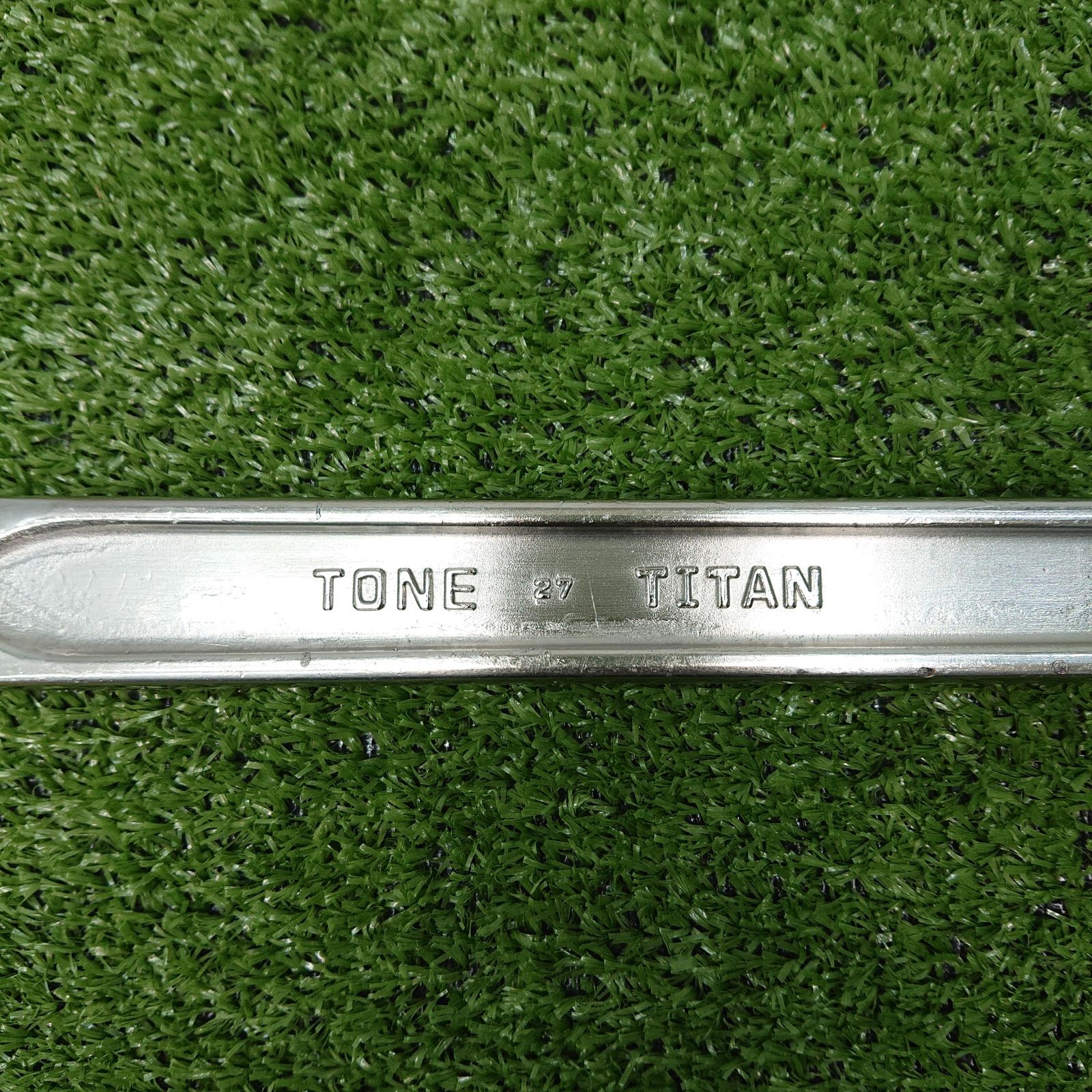 TONE チタンM22