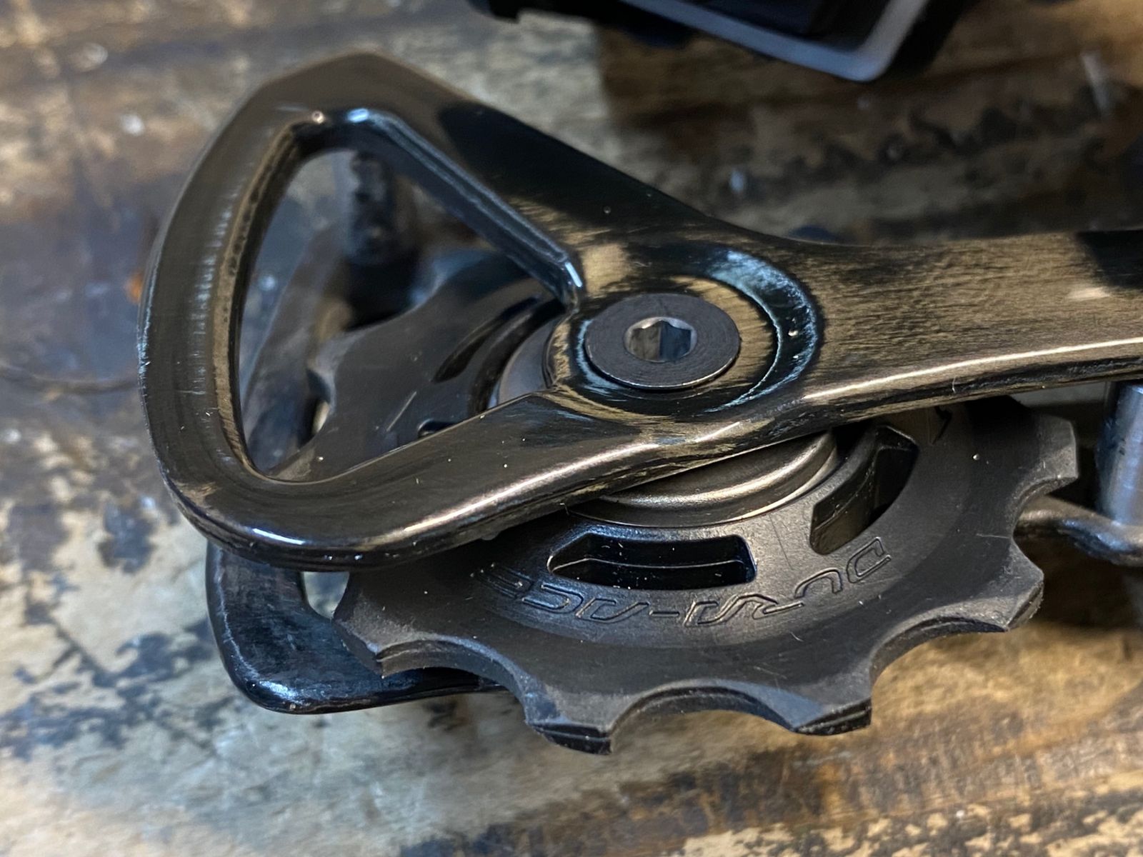 デュラエース　9070 di2 リアディレイラー Shimano Dura-Ace Di2 RD-9070 Rear Derailleur - Components