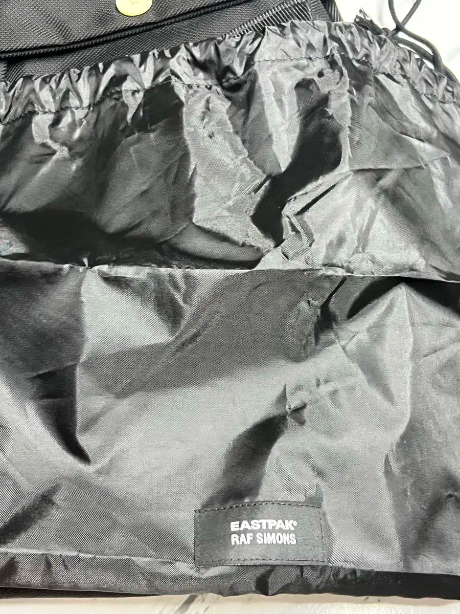 RAF SIMONS ラフ シモンズ EASTPAK イーストパック ボタン スリングバック ブラック