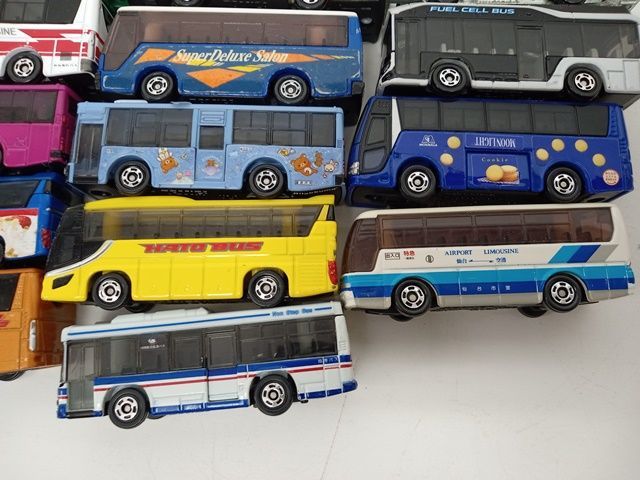 タカラトミー ハトバス ミニカー まとめ売り kidbox_cn640035