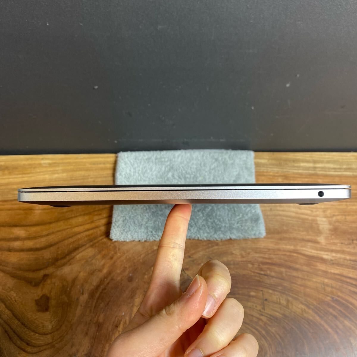 ［美品/新品バッテリー］MacBook Pro 13inch 2017/381 美品/新品バッテリー］Apple MacBook Pro 13inch 2017/Core i5