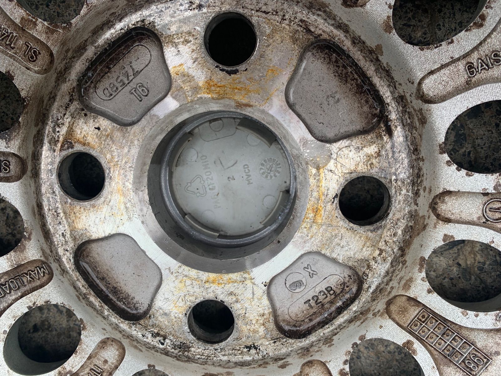 クラシックミニ メイフェア純正ホイール