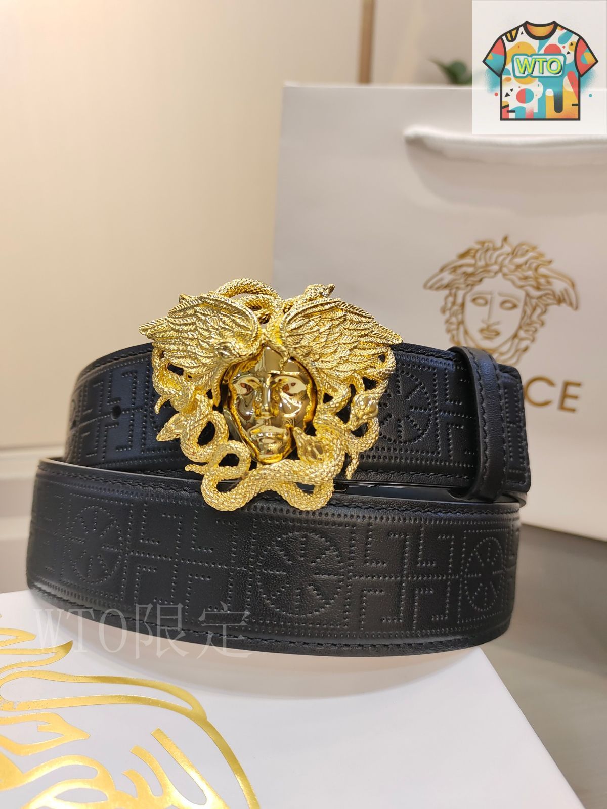 今日WTO】VERSACE ヴェルサーチ レザーベルト-GQ73 - メルカリ