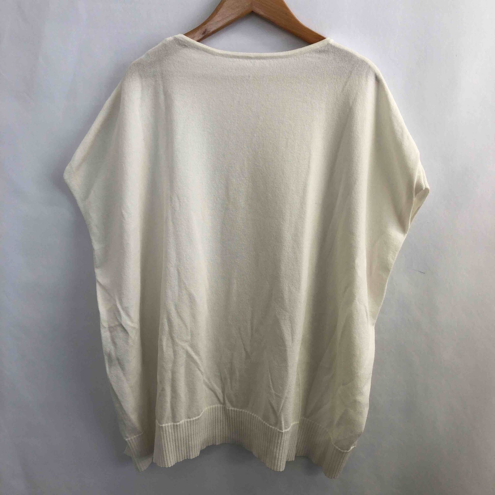URBAN RESEARCH アーバンリサーチ レディース Tシャツ（袖なし） 白 tk