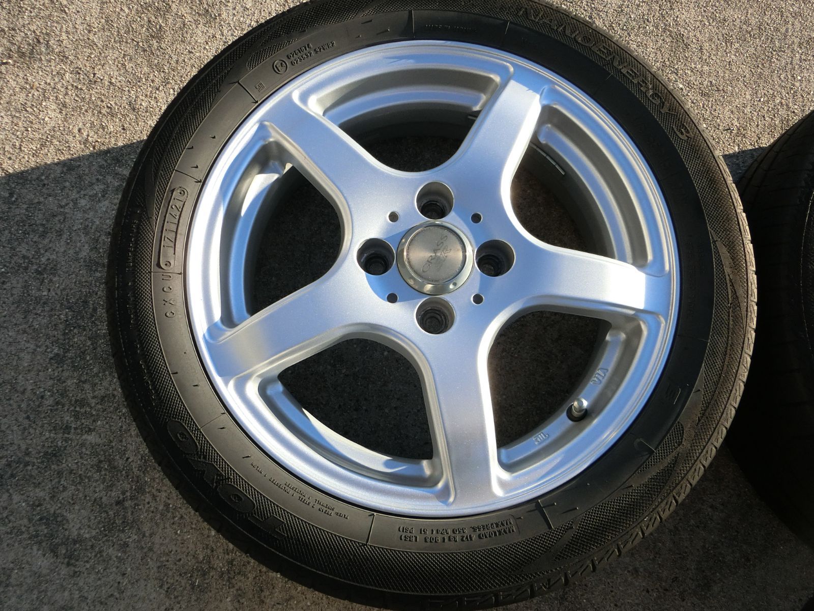 15インチ アルミホイール