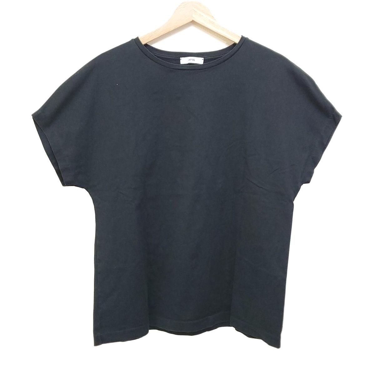 [新品、タグ付き]お値下げしました！ATON 黒 半袖Tシャツ ATON(エイトン) 半袖Tシャツ サイズ2 M レディース - 黒 クルー