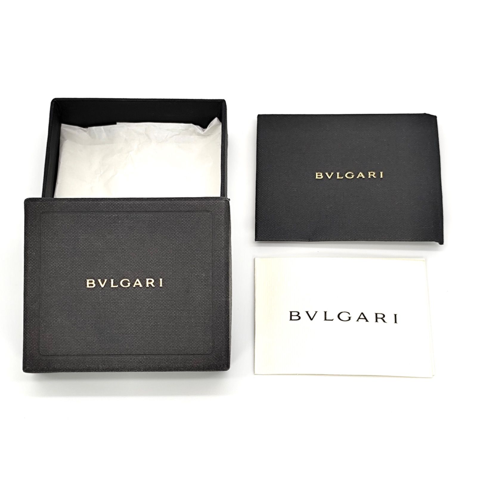 BVLGARI ブルガリ ブルガリ レザー ブレスレット スタッズ プレート チャーム 手首周り約15.5~17.5㎝ ゴールドカラーメタル 箱 二つ折りカード 封筒 付き イタリア製