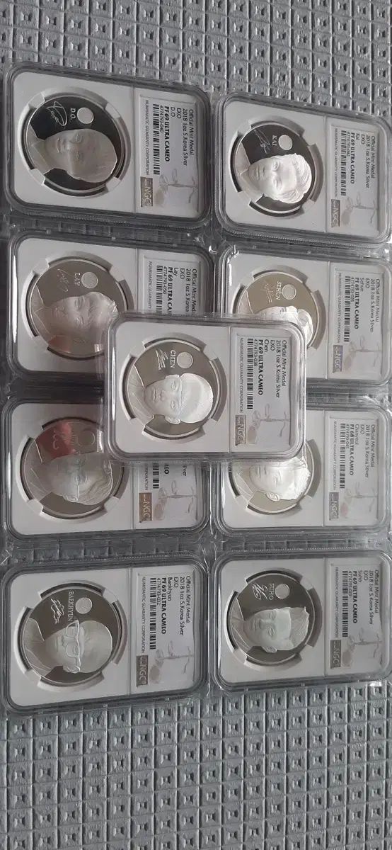 EXO エクソ スペシャル パッケージ キーメダル