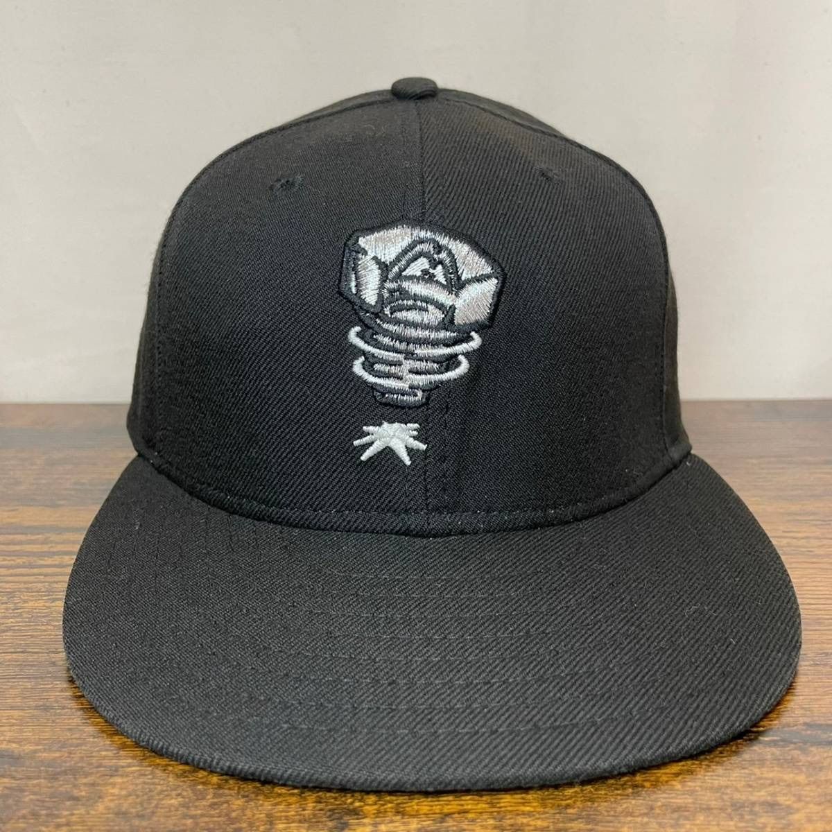 J61 ニューエラ ランシングラグナッツ MILB usa製 ヴィンテージ434 J61 ニューエラ ランシングラグナッツ MILB usa製 ヴィンテージ
