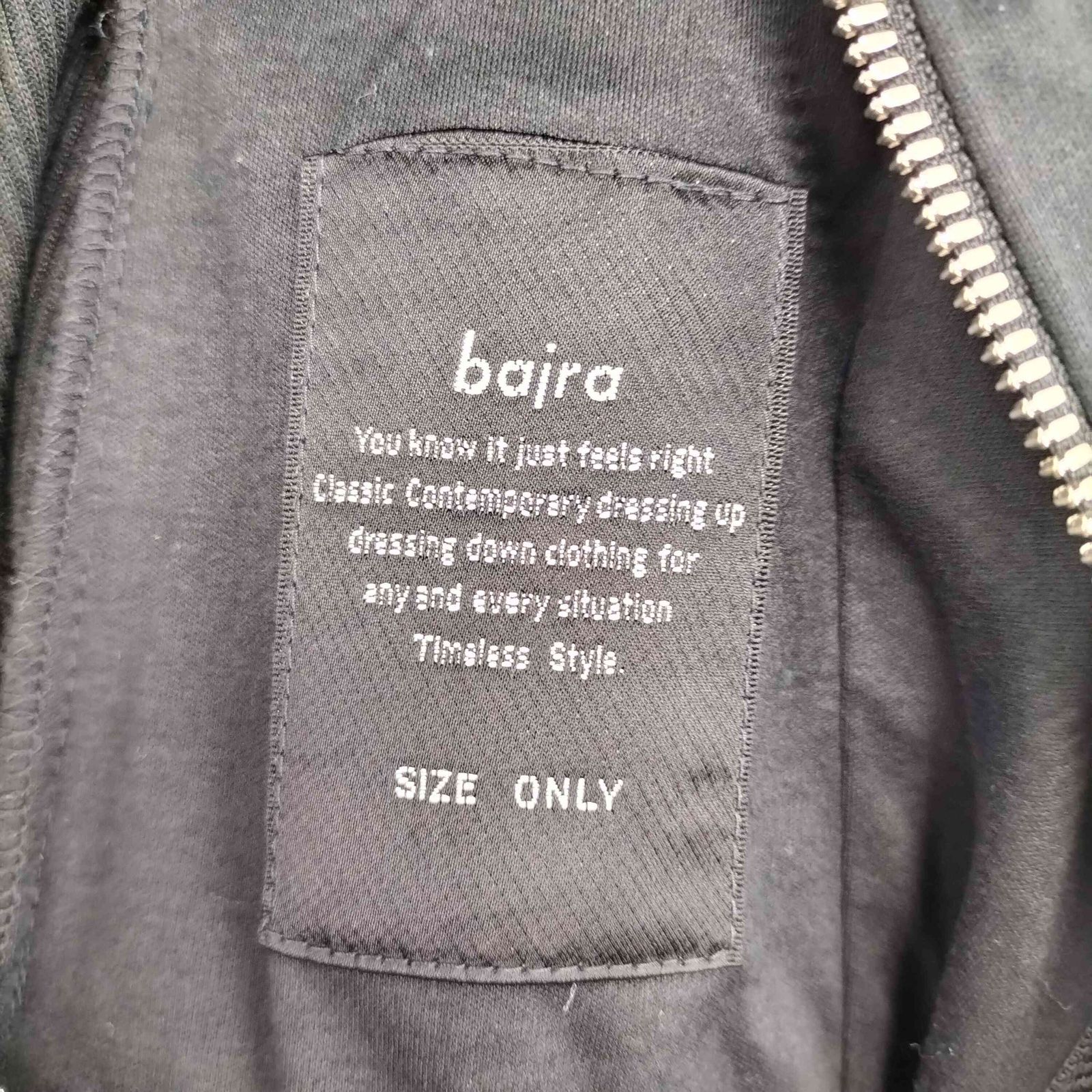 bajra(バジュラ) y2k ノースリーブフーディ レディース ONE SIZE  中古 古着 0624 バジュラ bajra y2k ノースリーブフーディ レディース ONE SIZE