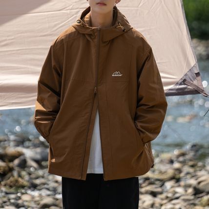 メンズ マウンテンパーカー ウインドブレイカー 韓国 春秋冬 登山 防風 無地 薄い 軽量 カジュアル おおきいサイズ 撥水 防風 春秋 ストレッチ 防花粉YEDA3932