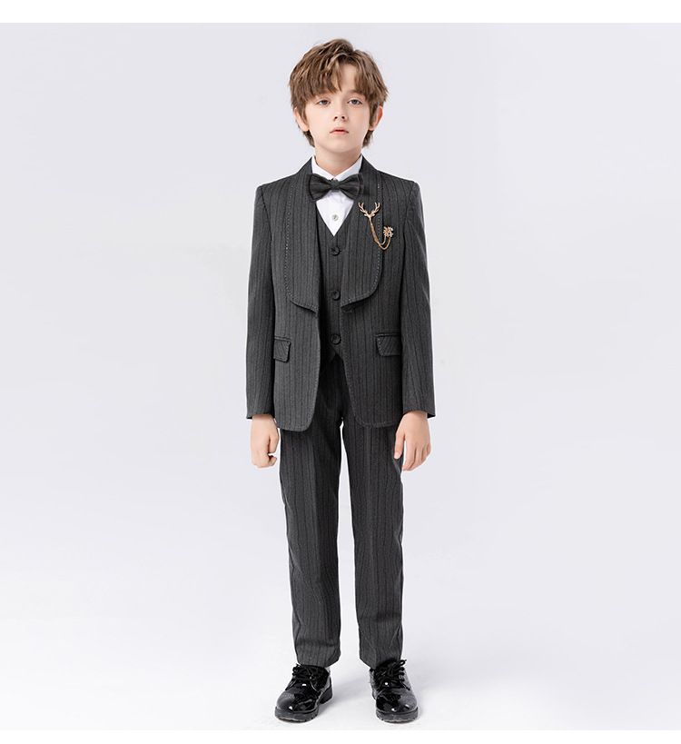 子供服フォーマルスーツ