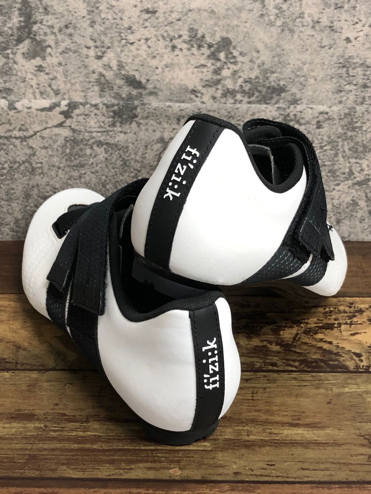 IY386 フィジーク fizik テンポ TEMPO R5 POWERSTRAP shoes