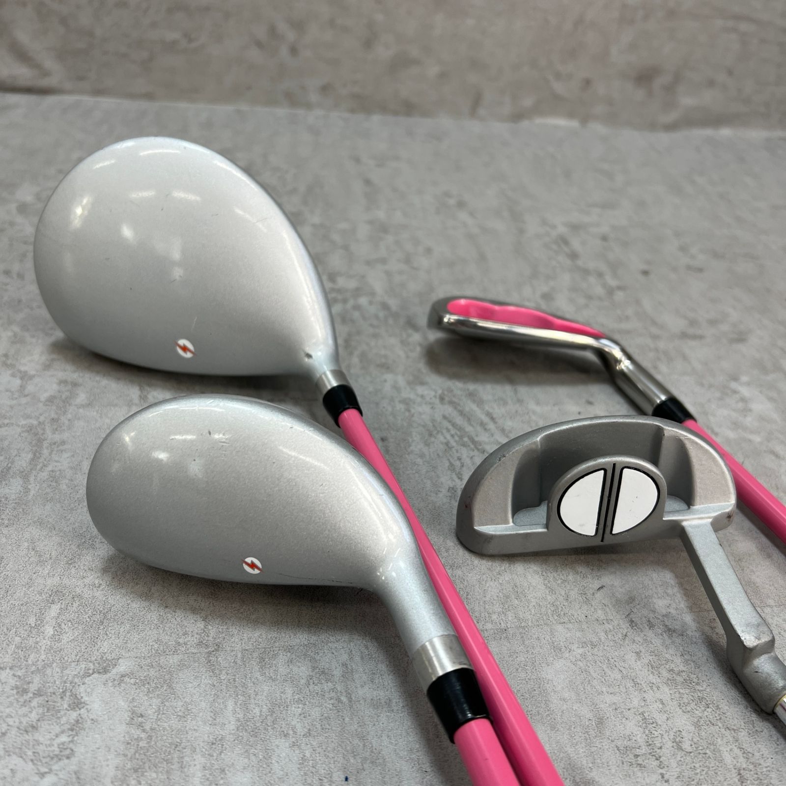 POWER　BILT　パワービルド　Pink　Series　ピンクシリーズ　 ジュニアゴルフ4本セット　子供用　キッズ　右利き用　入門用