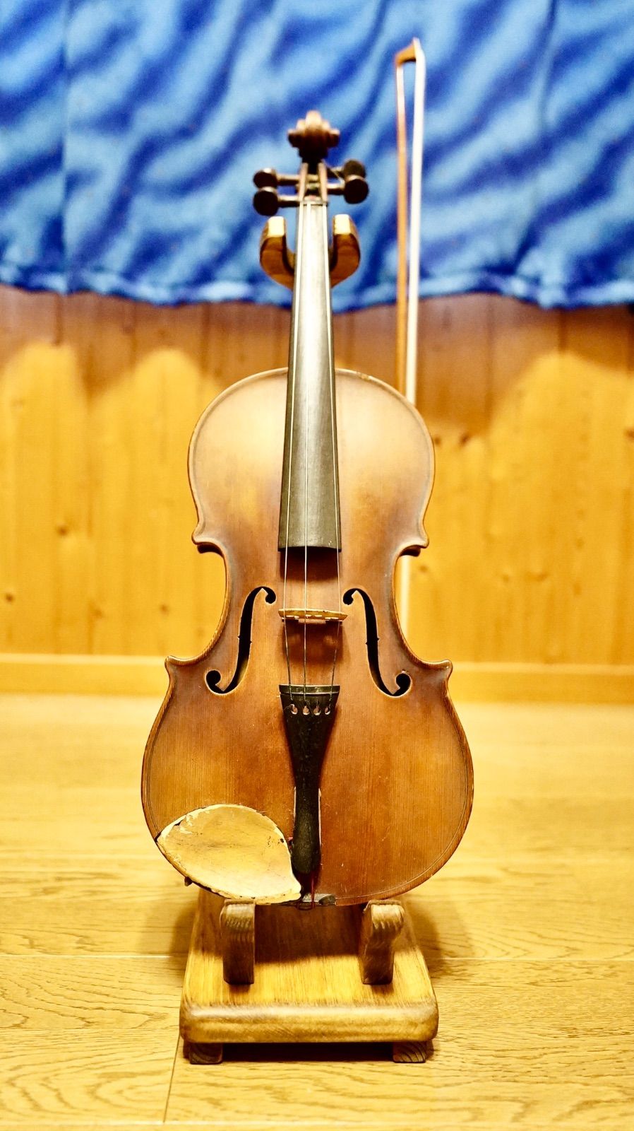 木製バイオリンスタンド オイル仕上げ