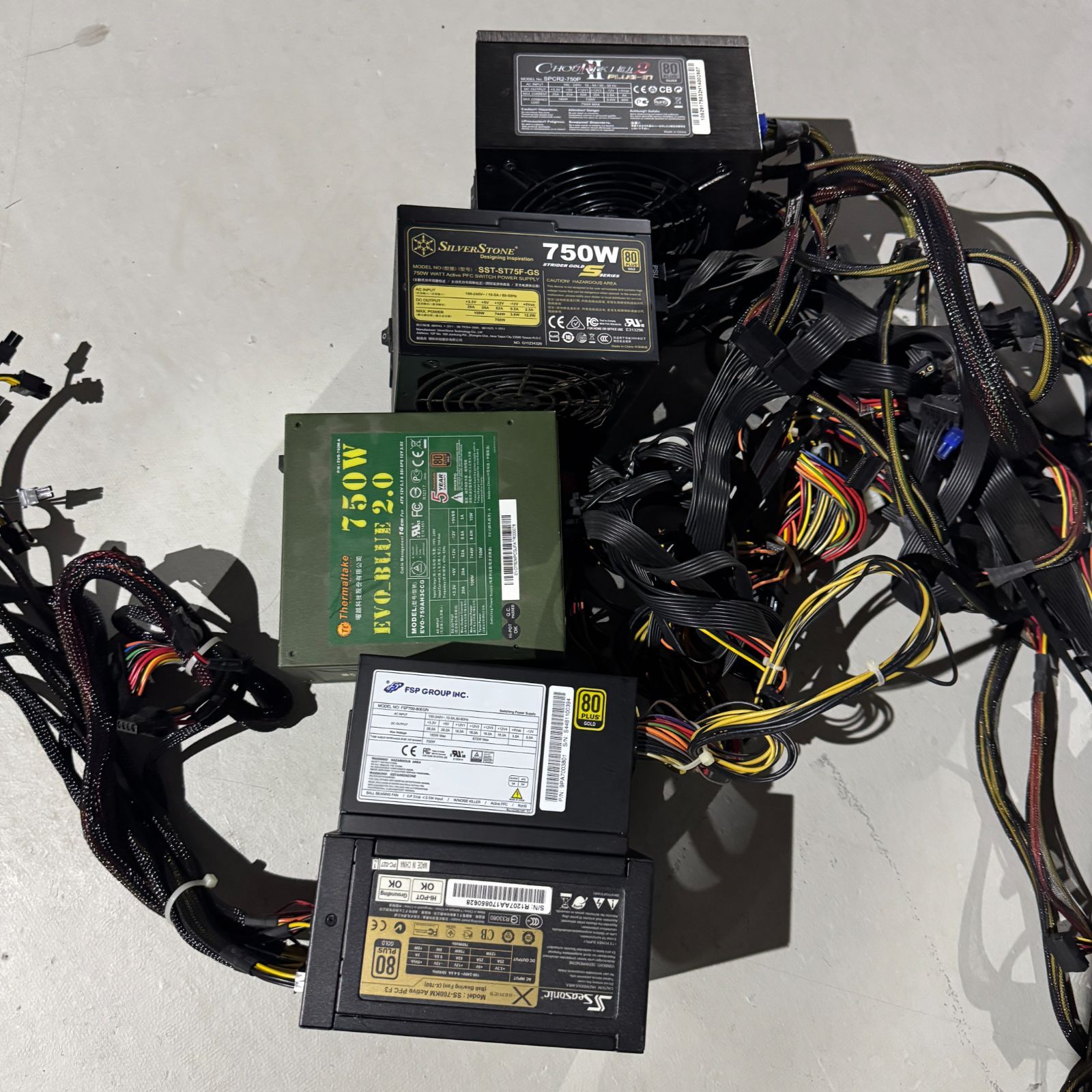 ２ 通電 済 電源ユニット 700W～750W 10個