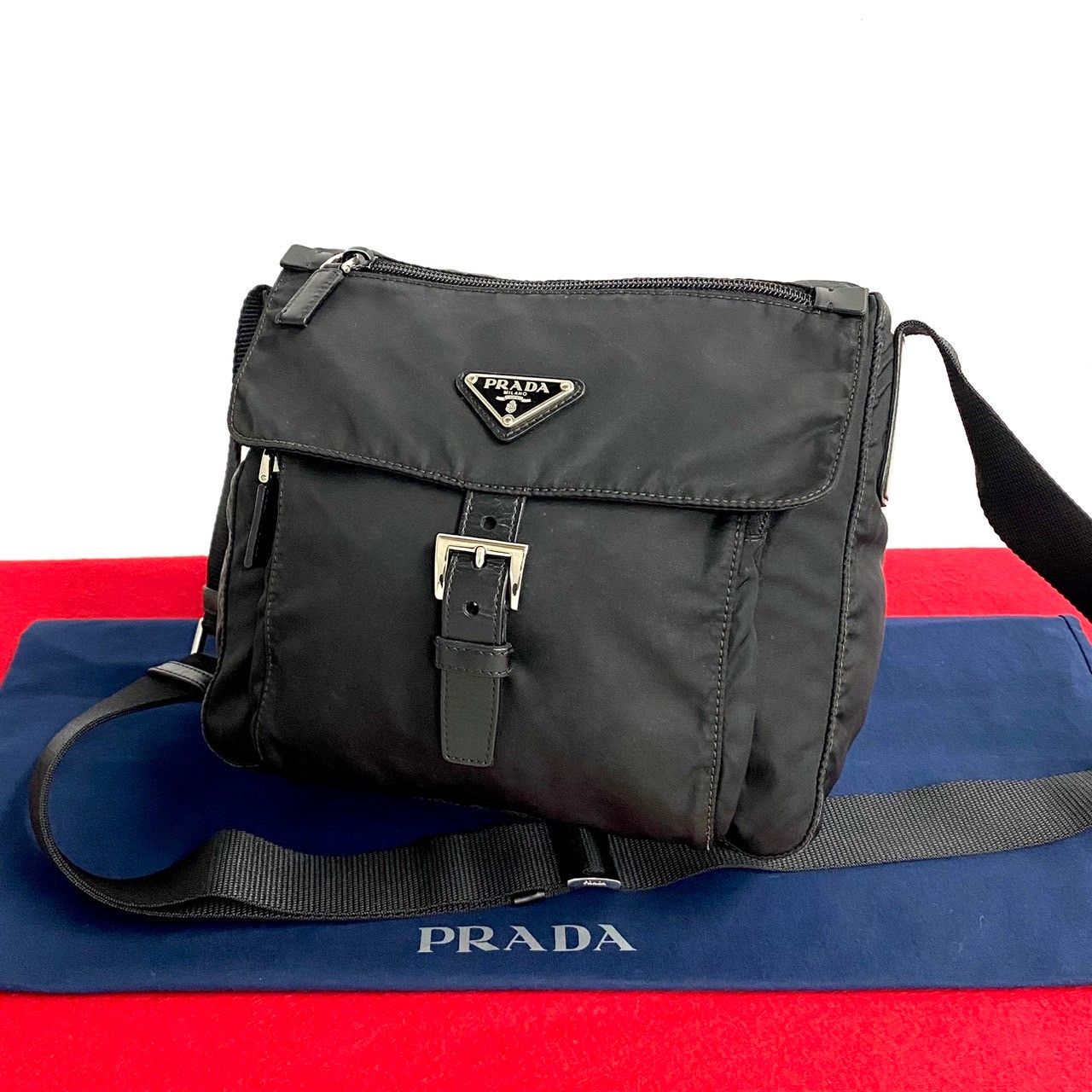 極 美品 希少品 PRADA プラダ 三角ロゴ 金具 ナイロン レザー 本革