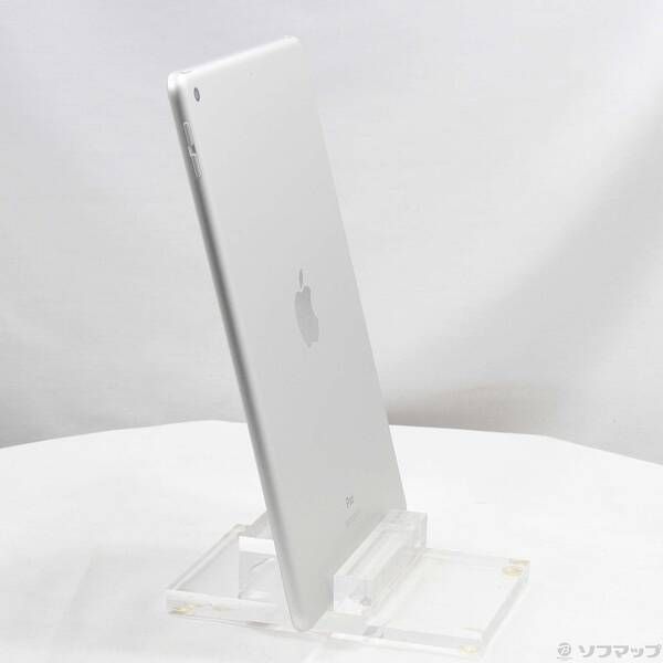 中古品〕 iPad 第8世代 32GB シルバー MYLA2J／A Wi-Fi【269