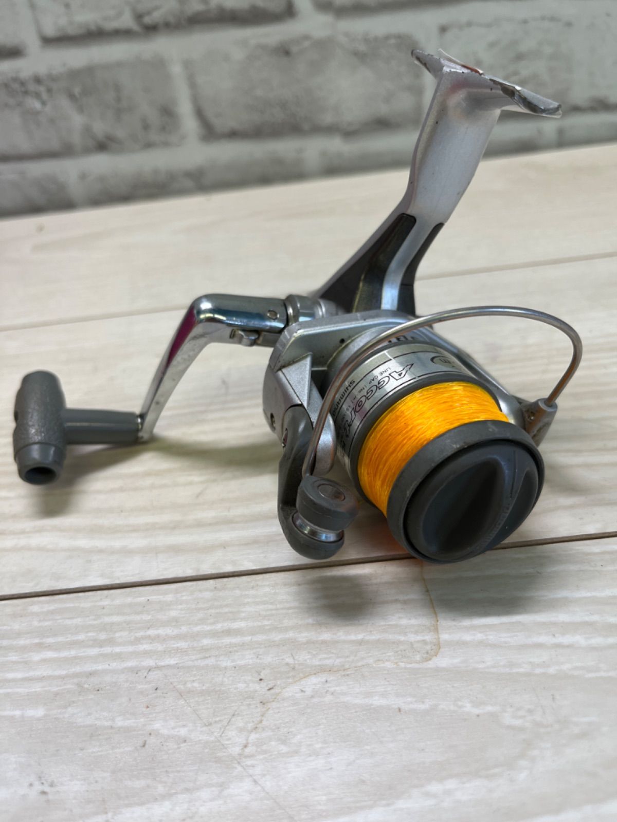 SHIMANO　Accort 1000　スピニングリール