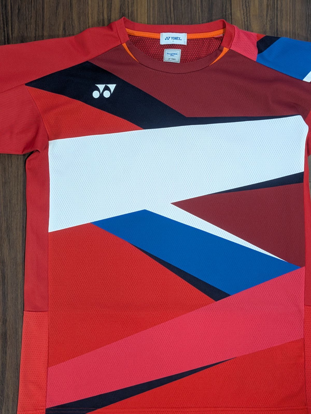 YONEX VAユニスウェットシャツ. 30101 ビクターアクセルセンモデル YONEX VAユニスウェットシャツ. 30101 ビクターアクセルセンモデル